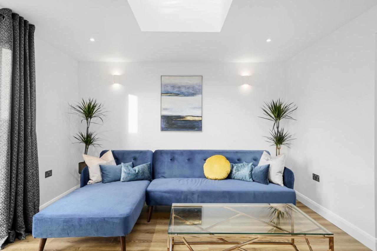 Modern Bungalow In Maidstone Sleeps 5 With Free Parking Exteriör bild