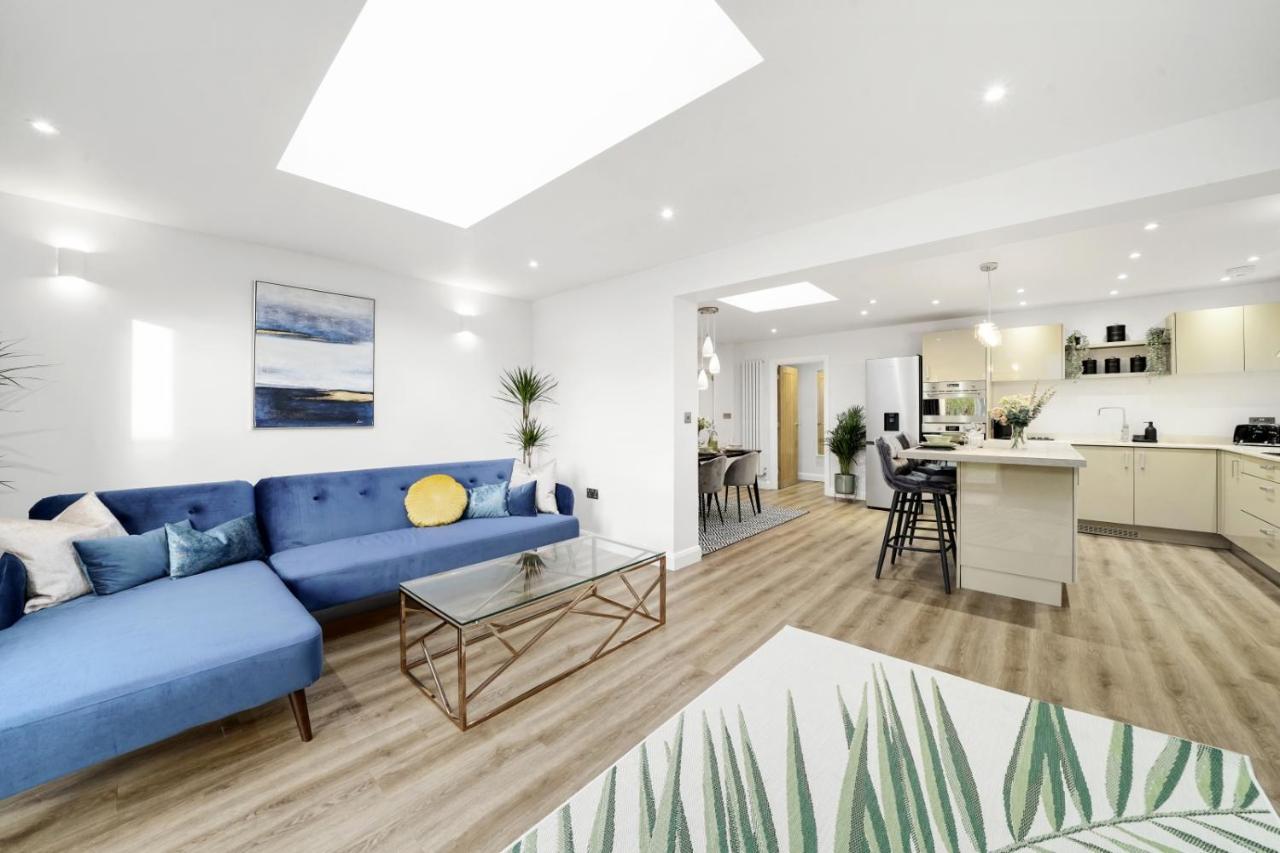 Modern Bungalow In Maidstone Sleeps 5 With Free Parking Exteriör bild